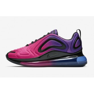 Baskets Nike w air max 720...