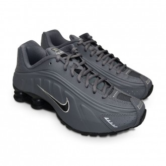 BASKET NIKE SHOX R4 GRISE