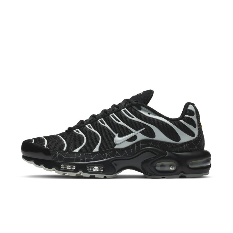 BASKET NIKE TN AIR MAX PLUS NOIR ET BLANC