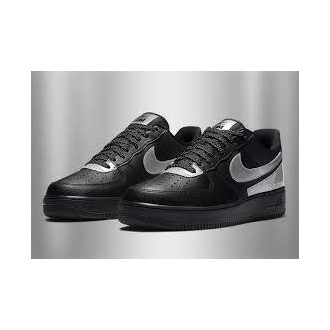 NIKE BASKET NIKE AIR FORCE 1 07 LV8 NOIR NOIR ARGENT METALLIQUE